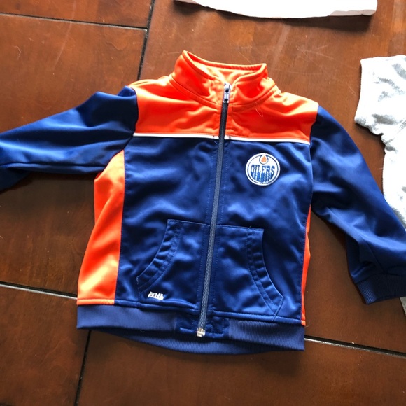 12-18 month Baby Oiler’s hockey shirts and jacket - Picture 3 of 6